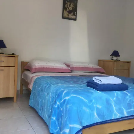 Riva Simple 4 Apartment Novigrad (Istria)